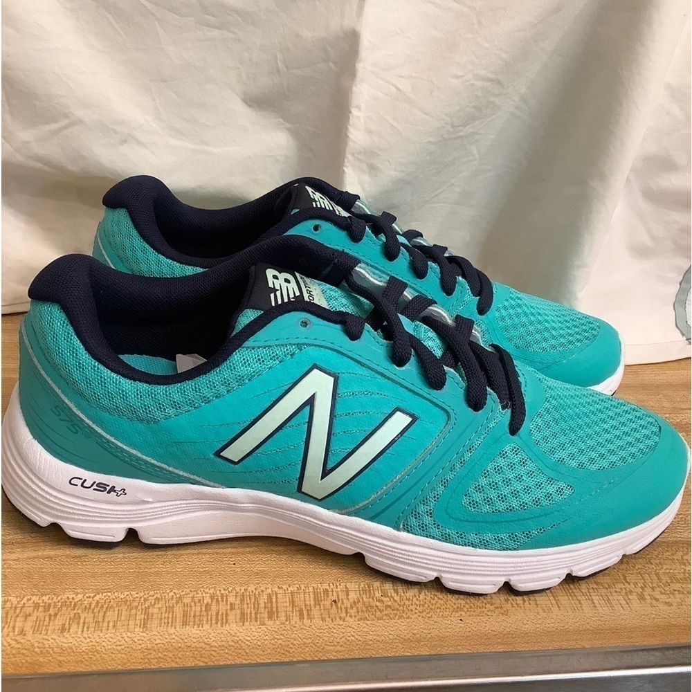 New Balance 575v2 Confort Ride Sneakers​​​​​​​ - Picture 2 of 6